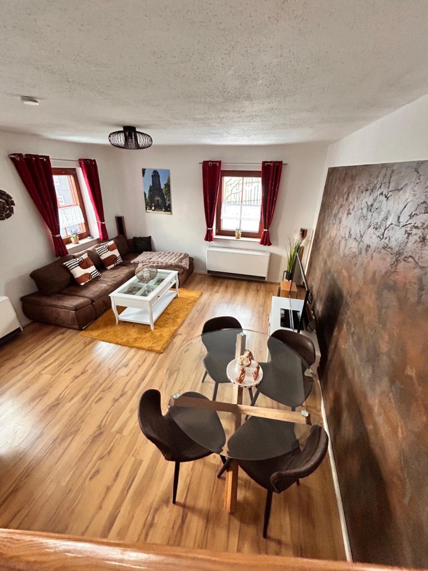 Ferienwohnung Mit Gartennutzung, Garage Und Wallbox Ebersbach-Neugersdorf Exterior foto